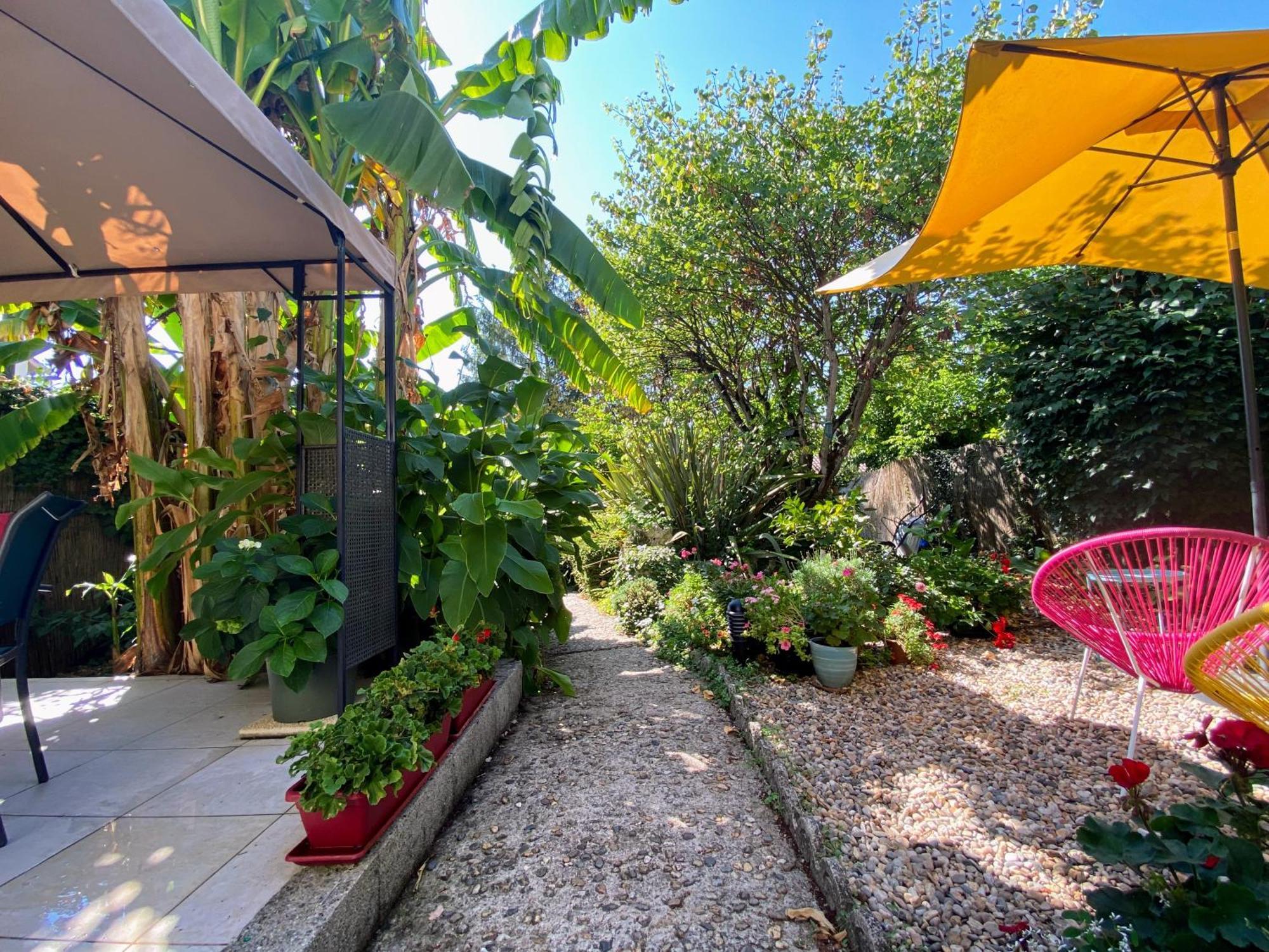 Maison Belmont Еме Екстер'єр фото